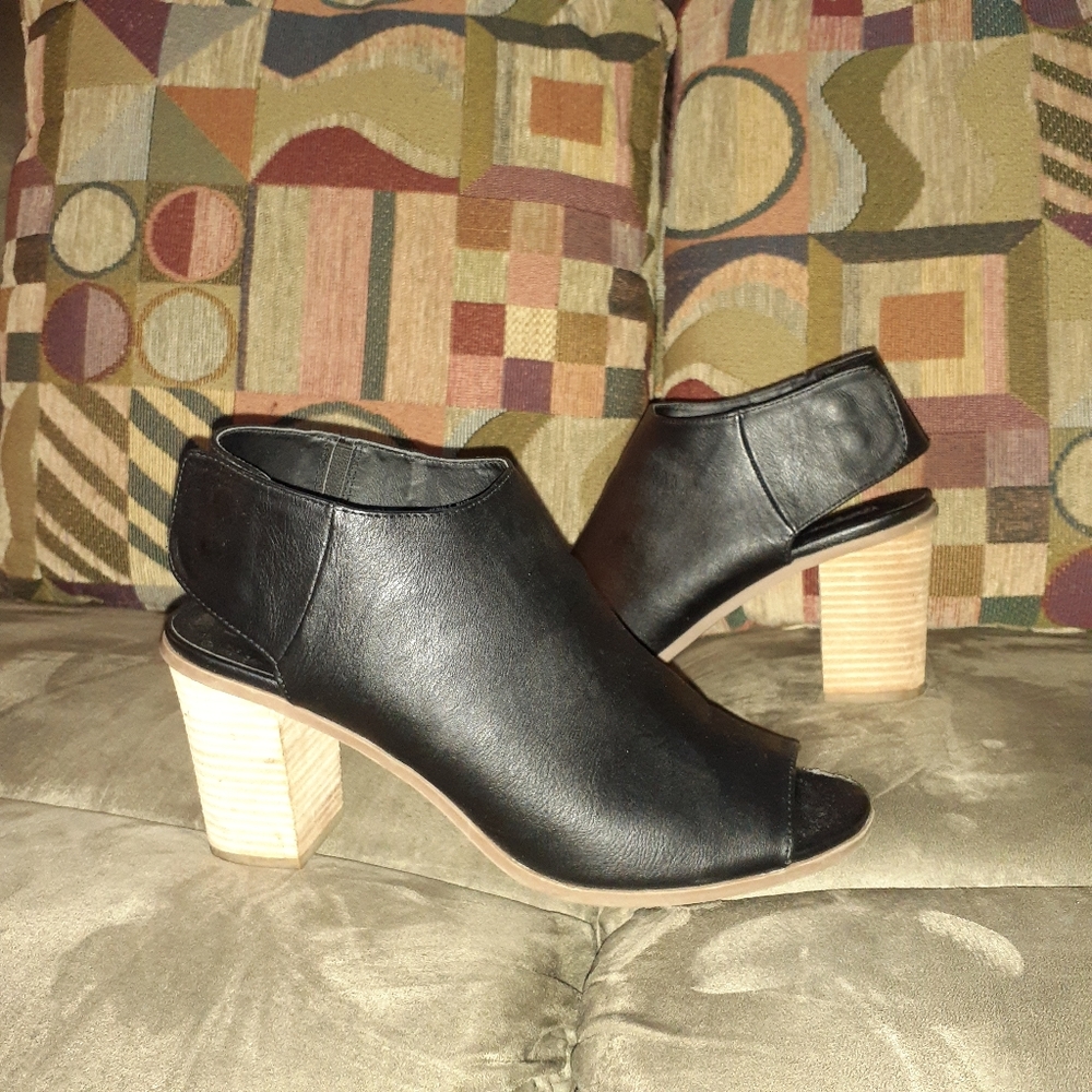 Open toe black 3 inch heel USED
